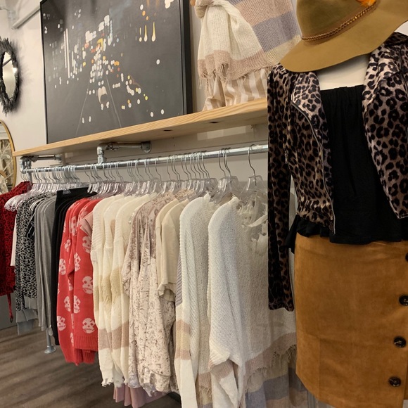 Meet your Posher, Tiffani - Picture 10 of 15